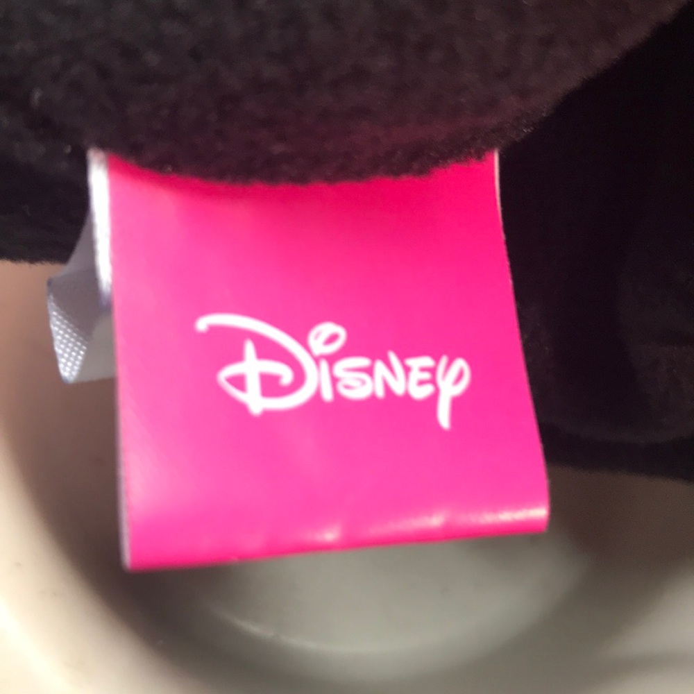 Minnie Mouse hat - Picture 6 of 7